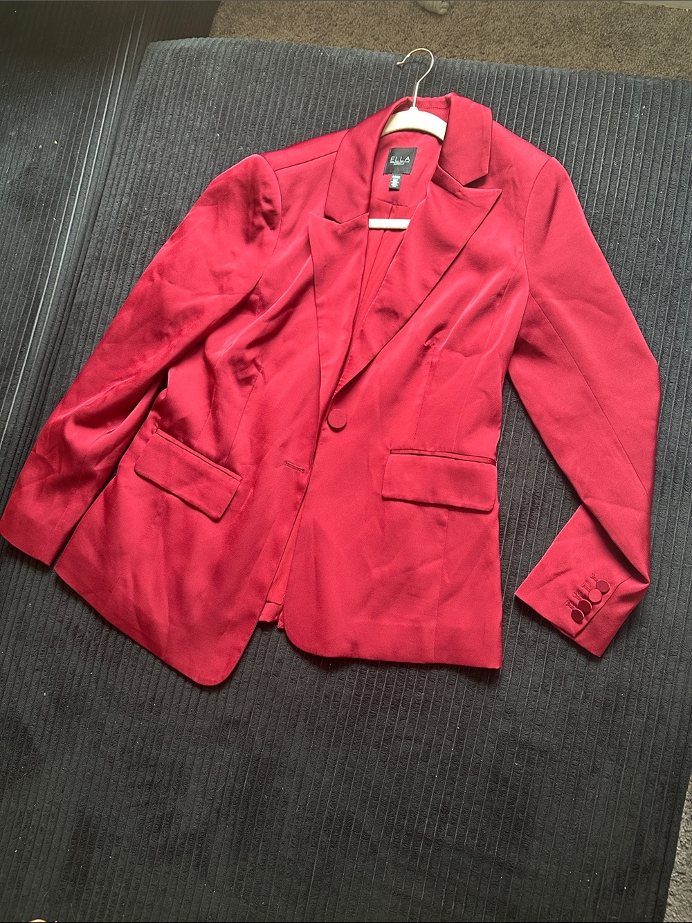Ella Red Single-Button Women's Blazer